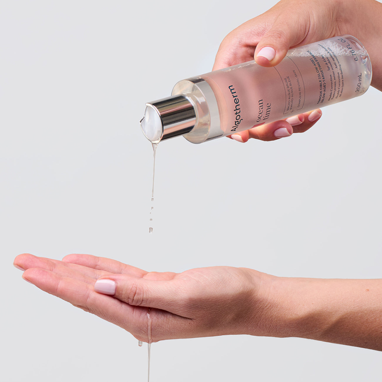 Glow-Age-Targeting Essence
