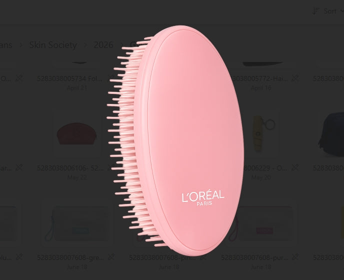 L'Oréal Paris Pink Travel Brush - Gift