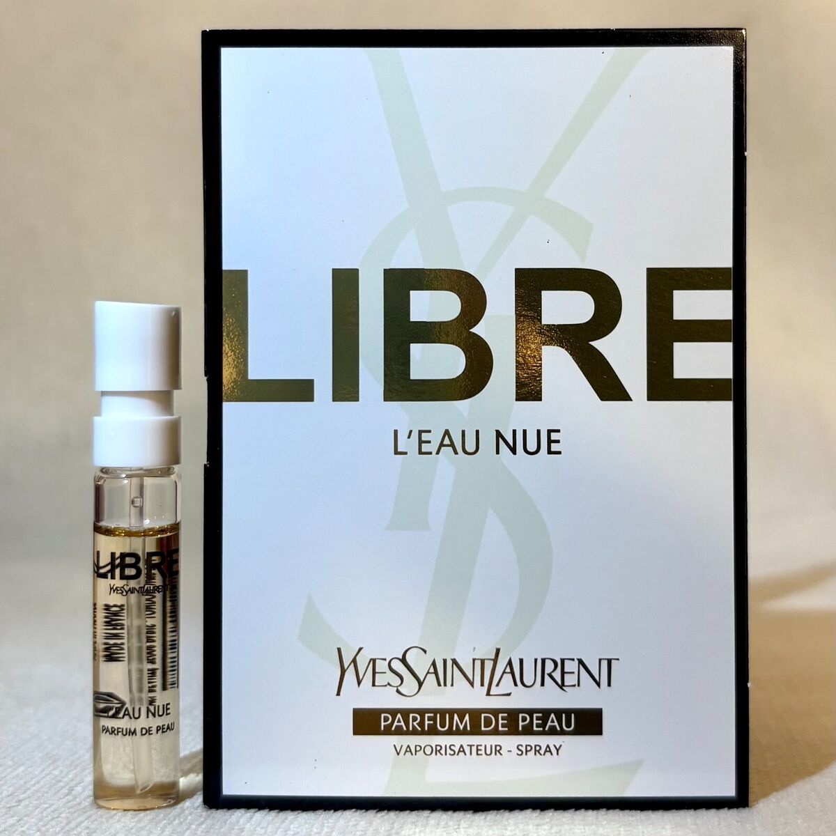 Yves Saint Laurent Libre L'Eau Nue Parfum De Peau - Gift