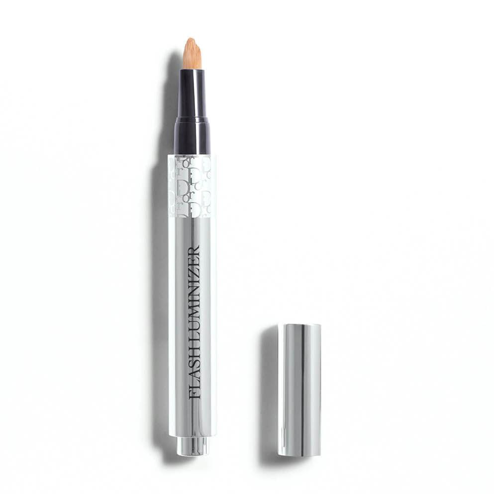 Dior Flash Luminizer - Radiance Booster Pen - Skin Society {{ shop.address.country }}