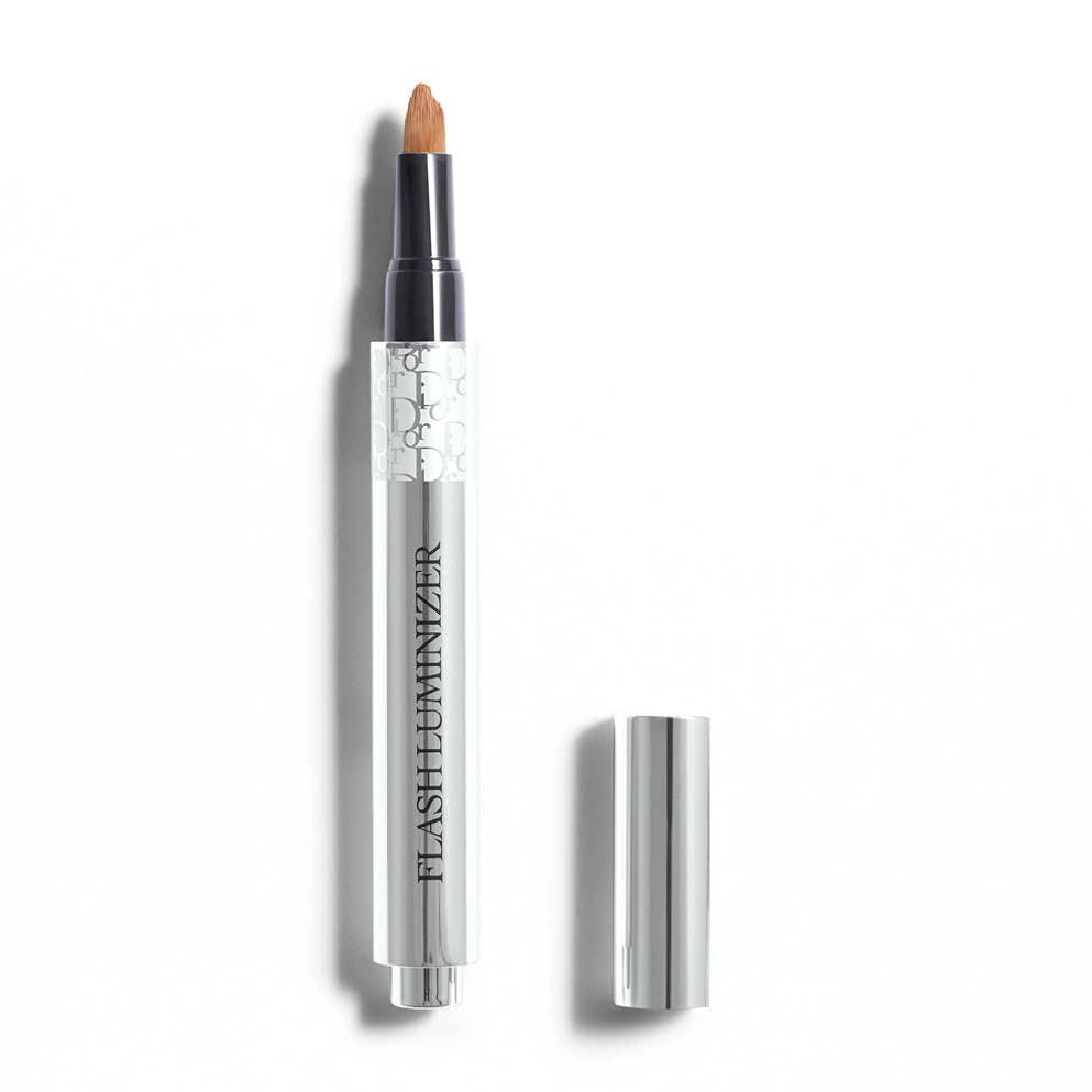 Dior Flash Luminizer - Radiance Booster Pen - Skin Society {{ shop.address.country }}