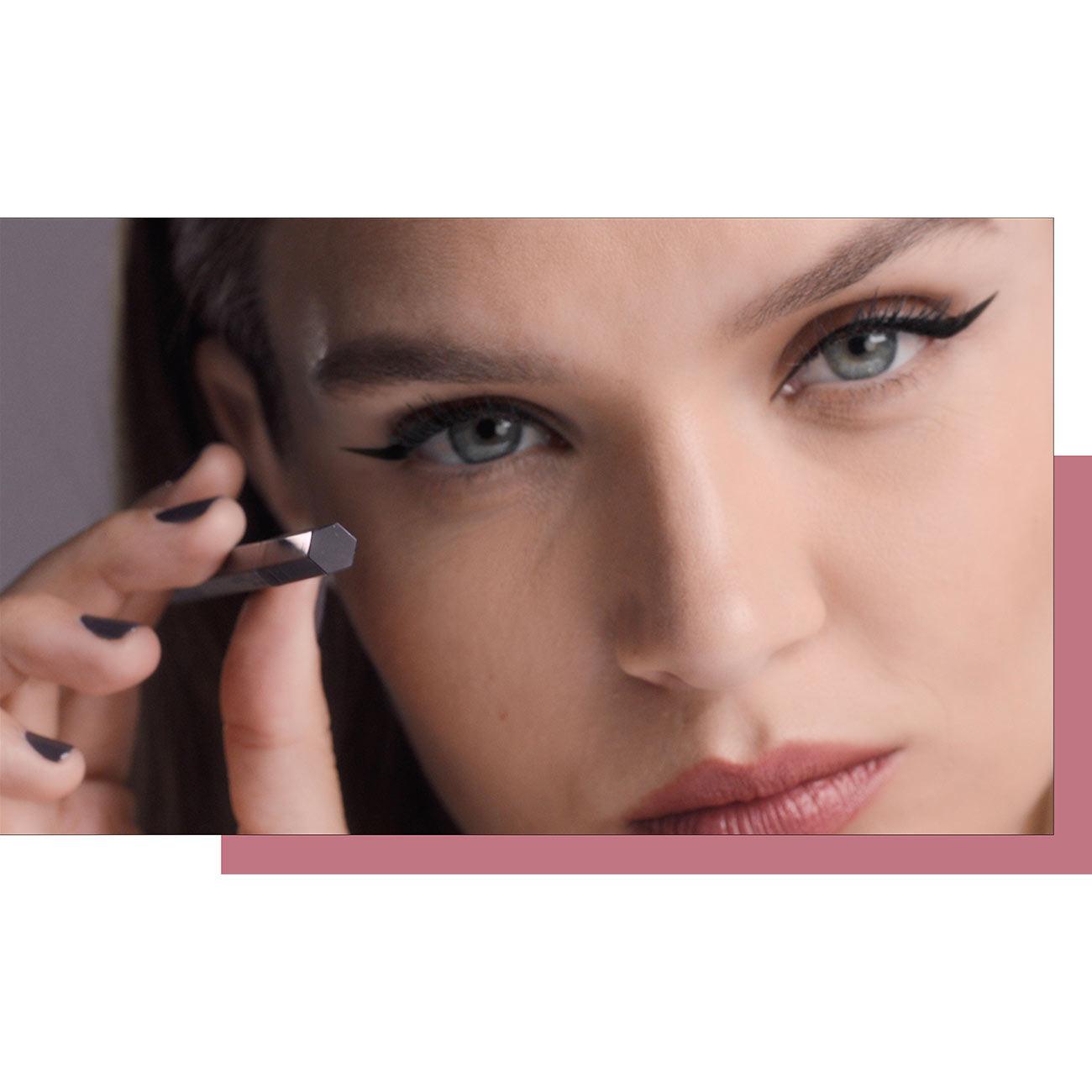 Maybelline New York Hyper Easy Liquid Eyeliner - Skin Society {{ shop.address.country }}