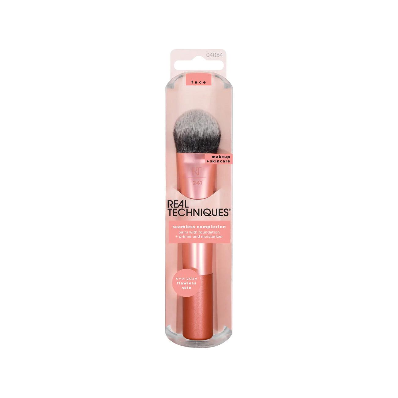 Real Techniques Seamless Complexion Makeup Brush - Skin Society {{ shop.address.country }}